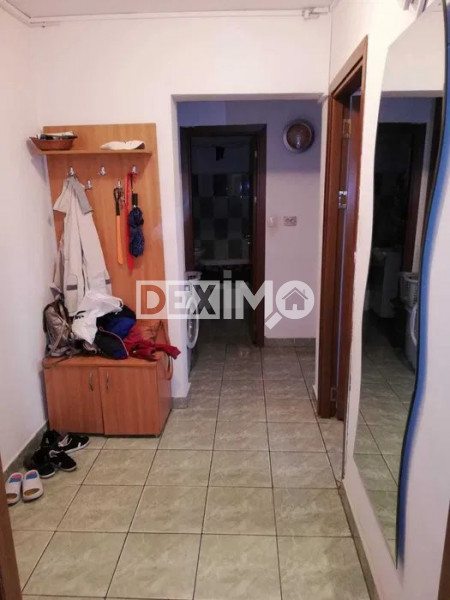 Apartament 2 Camere - Zona CET - Etaj Intermediar - Gaze La Usa