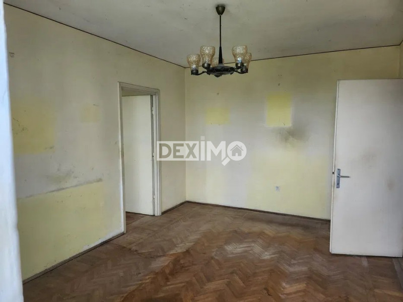 Apartament 3 Camere - Ultracentral - Etaj 3  - Gaze La Usa