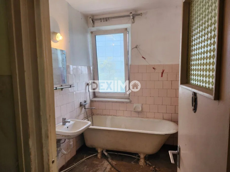 Apartament 3 Camere - Ultracentral - Etaj 3  - Gaze La Usa