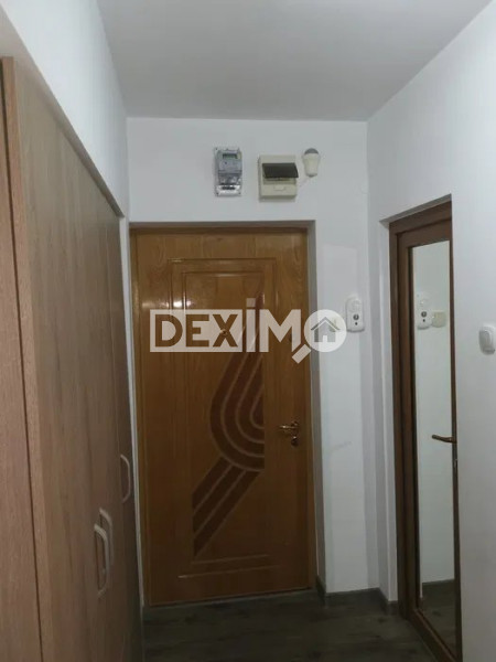 Apartament 3 Camere Decomandate - Inel II - Parter - Centrala Pe Gaze