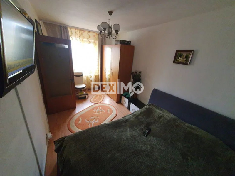Apartament 3 Camere - Km 4-5 - Etaj 1 - Centrala Pe Gaze