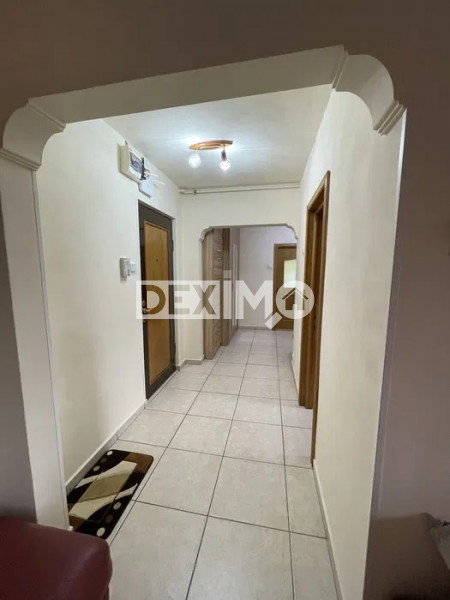 Apartament 3 Camere - Zona Bratianu - Etaj 1 - Mobilat - CCentrala Gaze