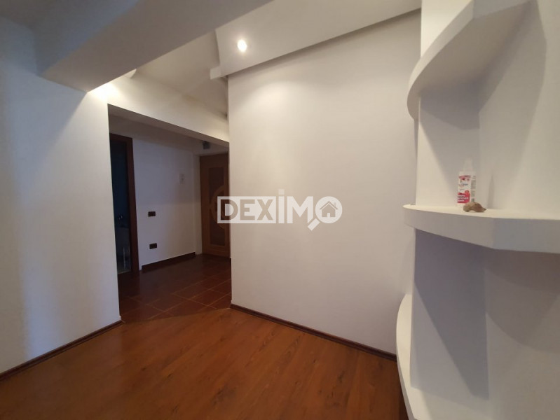 Apartament 3 Camere - Zona Far - Renovat - Centrala Pe Gaze