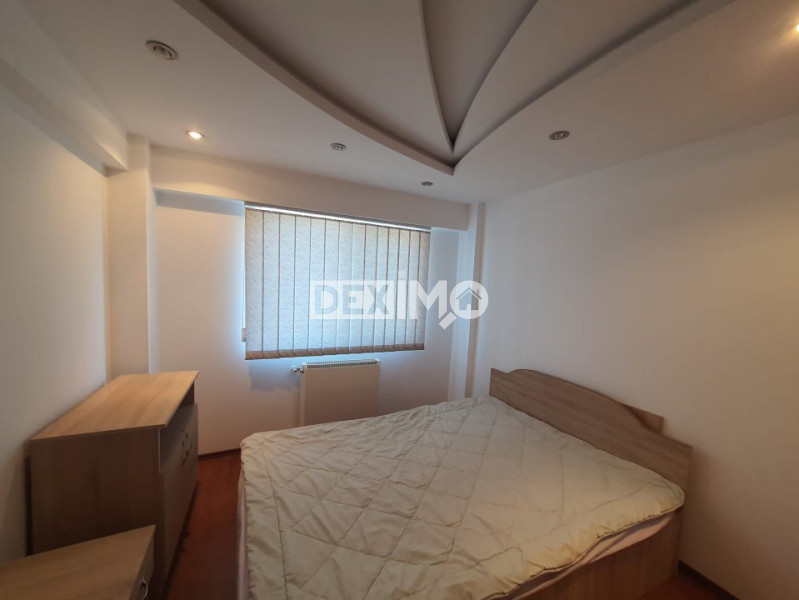 Apartament 3 Camere - Zona Far - Renovat - Centrala Pe Gaze