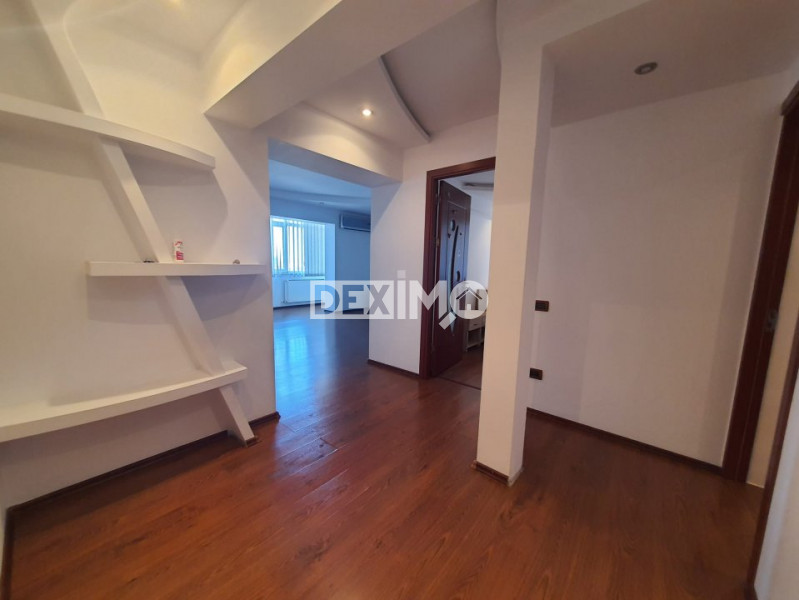 Apartament 3 Camere - Zona Far - Renovat - Centrala Pe Gaze