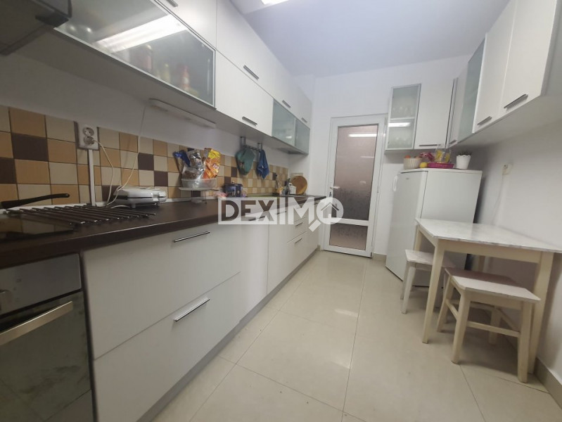 OCAZIE! ULTRACENTRAL-TOMIS MALL-APARTAMENT 3 CAMERE - MOBILAT