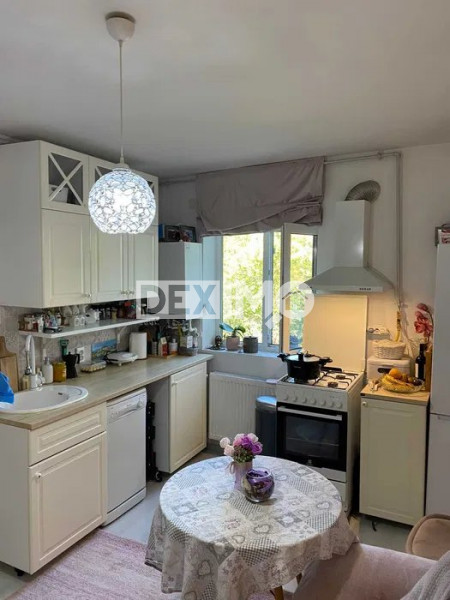 Apartament 3 Camere  -Zona Tomis III - Mobilat Complet - Centrala Pe Gaze