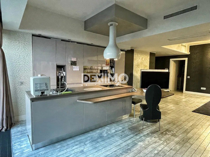 Apartament  LUX - Faleza Nord - Spectrum - Vedere Frontala La Mare