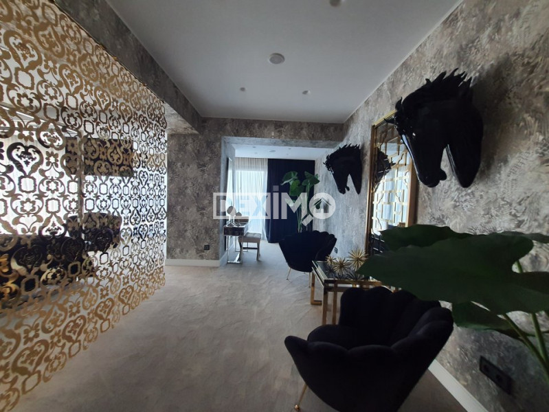 PENTHOUSE ULTRAMODERN INTELIGENT MOBILAT ULTRALUX