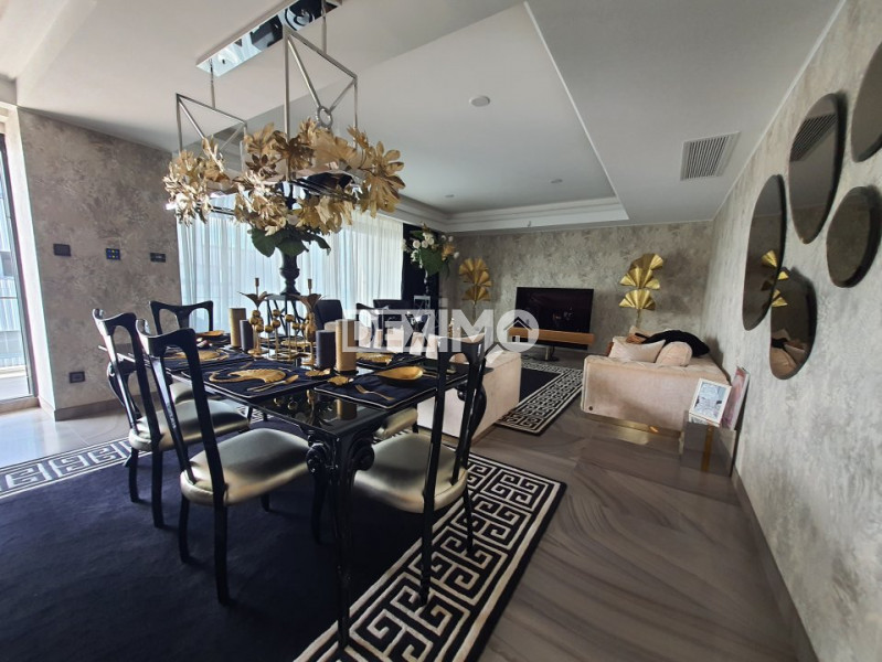 PENTHOUSE ULTRAMODERN INTELIGENT MOBILAT ULTRALUX