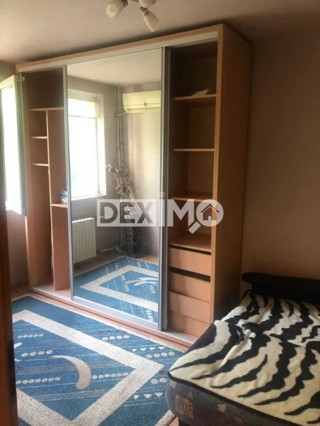 Garsoniera Decomandata - Zona Abator - Etaj 1 - Mobilata Complet