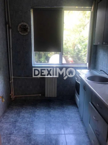 Garsoniera Decomandata - Zona Abator - Etaj 1 - Mobilata Complet