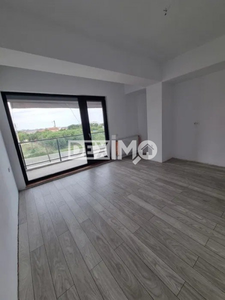 Apartament 2 Camere - Zona Tomis Plus - Bloc Nou - La Cheie