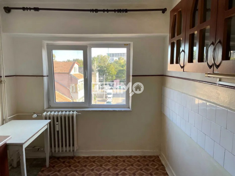 Apartament 2 Camere  - Casa De Cultura - Etaj 3 - Mobilat - Gaze Pe Scara