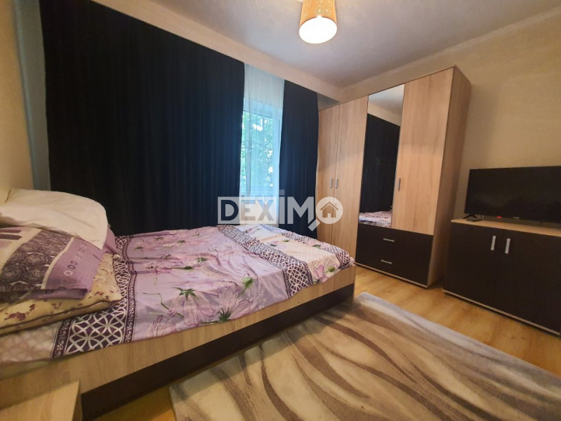 APARTAMENT CU 3 CAMERE MOBILAT SI UTILAT CENTRALA GAZE