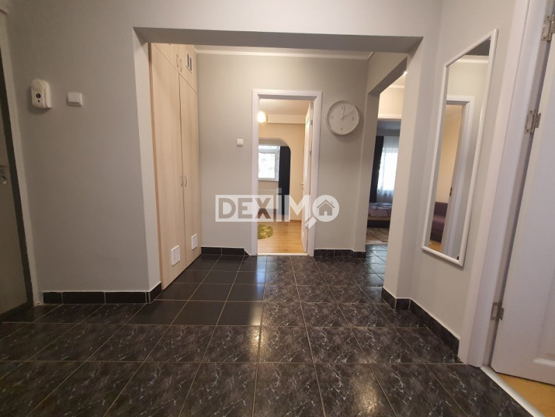 APARTAMENT CU 3 CAMERE MOBILAT SI UTILAT CENTRALA GAZE