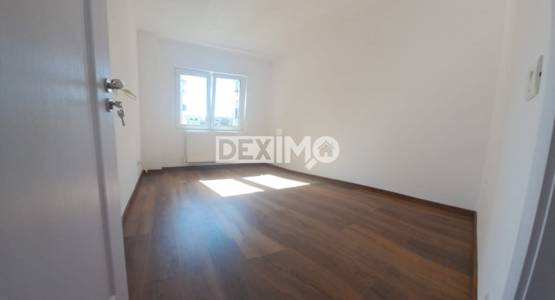 OCAZIE!!! ICIL SCOALA 24 APARTAMENT CU 4 CAMERE CENTRALA GAZE