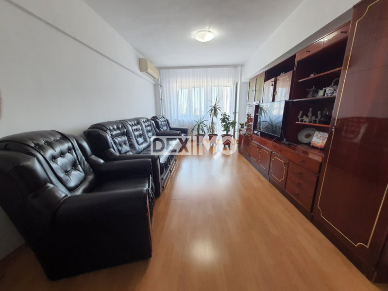 Apartament 4 Camere - Zona Far - Etaj Intermediar - Gaze La Aragaz
