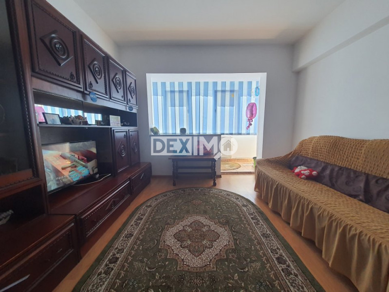 Apartament 3 Camere - Zona CET - Etaj 1 - Renovat - Mobilat - Centrala Gaze