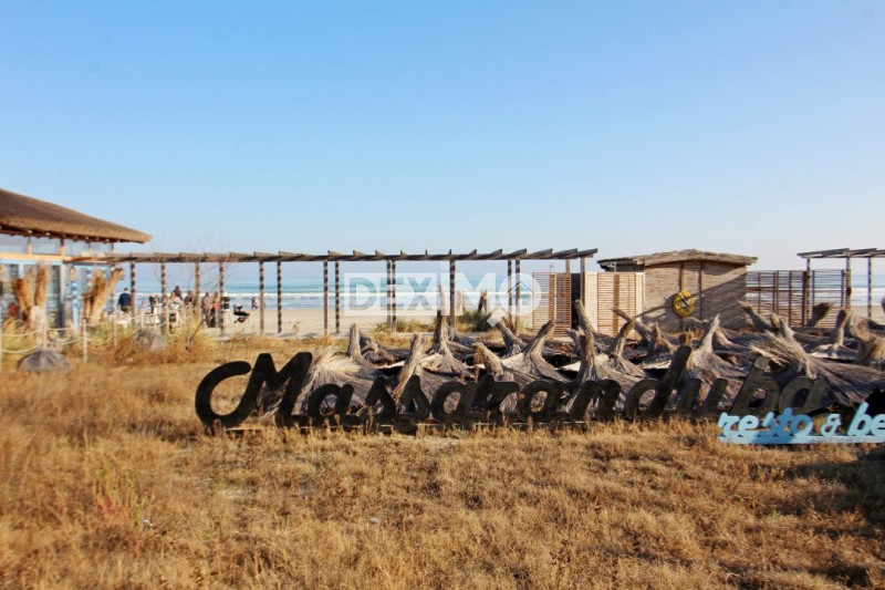 Garsoniera - Mamaia Nord - Stefan Building - La Doi Pasi De Mare