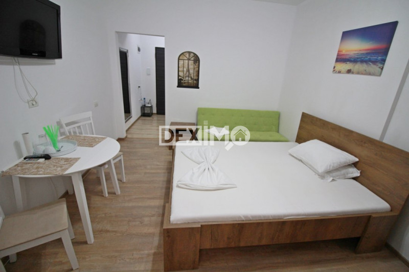 Garsoniera - Mamaia Nord - Stefan Building - La Doi Pasi De Mare