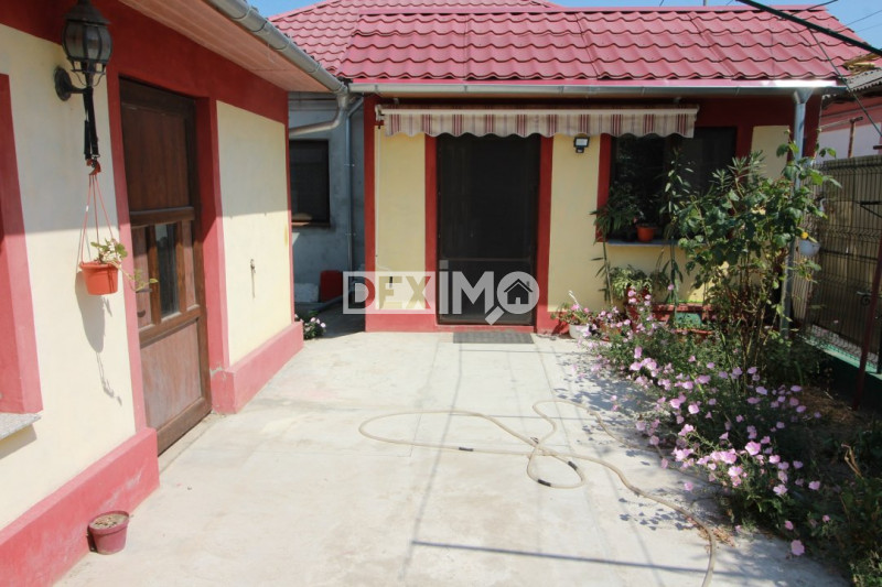 Casa 4 Camere - Km 5 - Mobilata/Utilata - Centrala Pe Gaze - Termen Lung