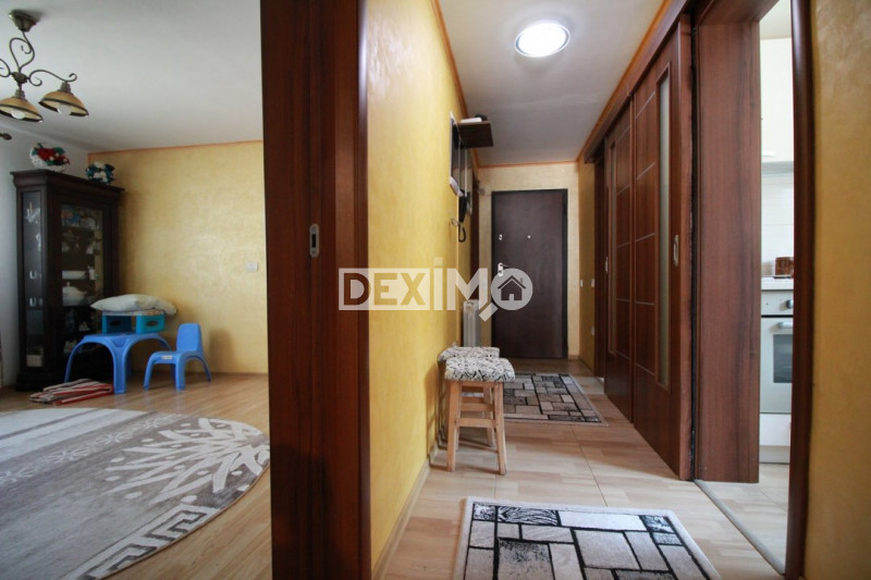 Casa 4 Camere - Km 5 - Mobilata/Utilata - Centrala Pe Gaze - Termen Lung