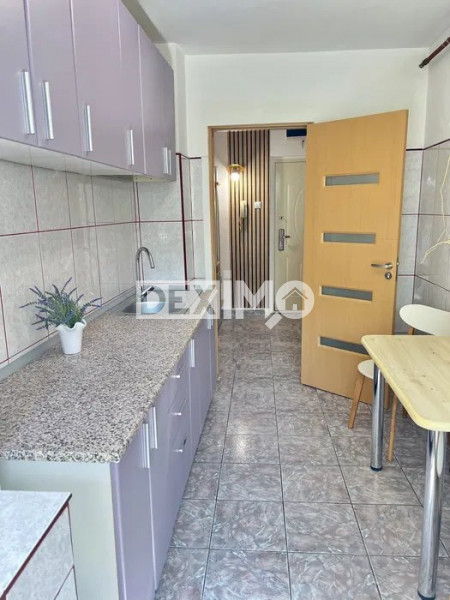 Apartament 3 Camere - Zona Far- Abator - Mobilat Complet - Centrala Gaze