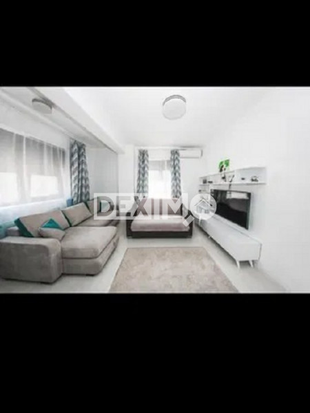 Garsoniera Decomandata - Zona Campus - Bloc Nou - Loc Parcare