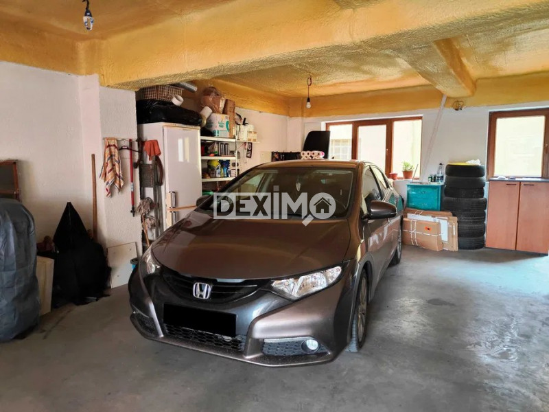 Apartament 3 Camere - Zona Stadion - Partial Mobilat - Loc Parcare In Garaj