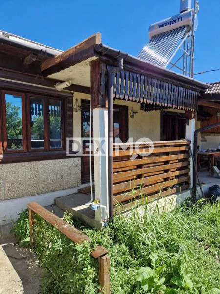 Casa 2 Camere - Teren 890 Mp - Ovidiu - Garaj - Aproape De Lac