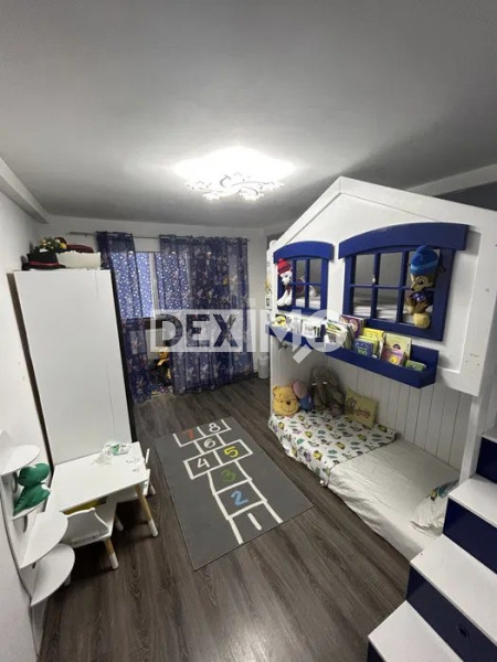 Apartament 3 Camere - Bld. Ferdinand -Etaj Intermediar - Mobilat - Vedere Port