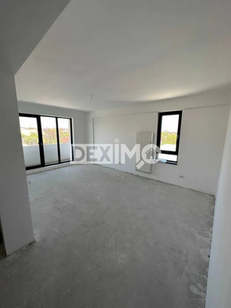 Apartament 3 Camere - Palazu Mare - Bloc Nou - Loc Parcare La Demisol