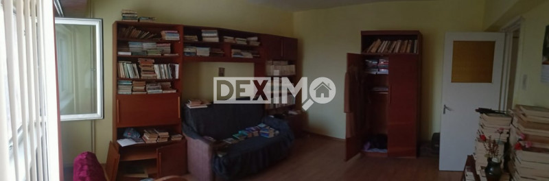 Garsoniera - Casa De Cultura - Etaj intermediar - Gaze La Usa