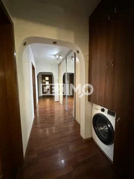 Apartament 3 Camere - Sat Vacanta - Etaj Intermediar - Mobilat  - Centrala Gaze