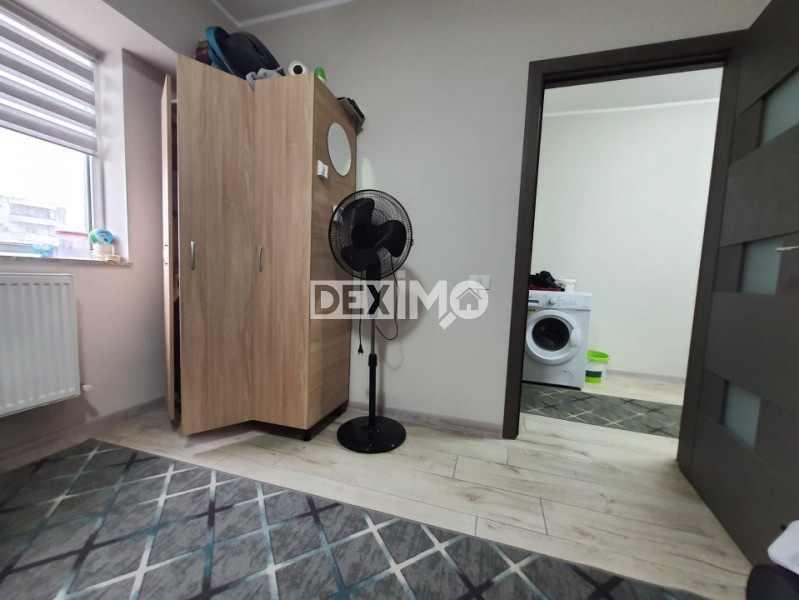 Apartament 3 Camere - Casa De Cultura - Etaj Intermediar - Centrala Pe Gaze 