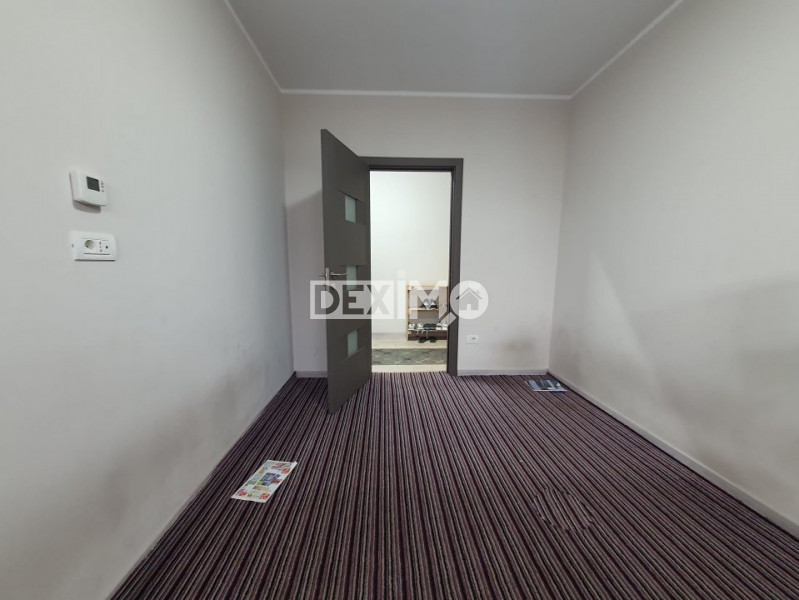 Apartament 3 Camere - Casa De Cultura - Etaj Intermediar - Centrala Pe Gaze 