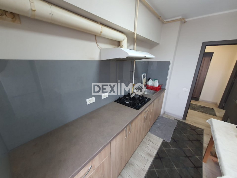 Apartament 3 Camere - Casa De Cultura - Etaj Intermediar - Centrala Pe Gaze 