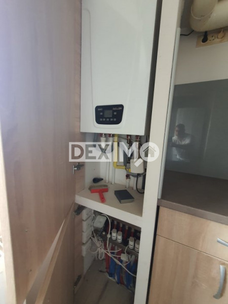 Apartament 3 Camere - Casa De Cultura - Etaj Intermediar - Centrala Pe Gaze 