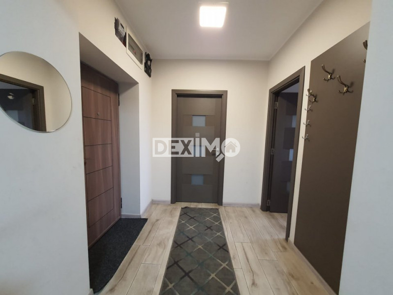 Apartament 3 Camere - Casa De Cultura - Etaj Intermediar - Centrala Pe Gaze 