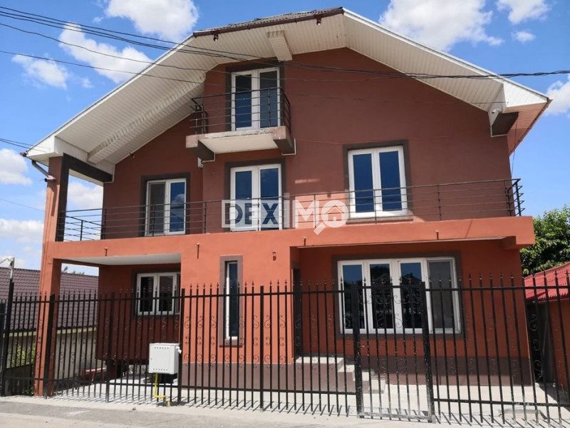 Vila P+2E+M si Casa - Ovidiu - Gaze