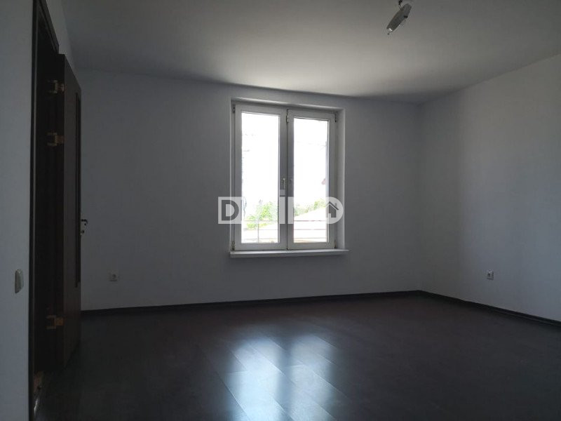 Vila P+2E+M si Casa - Ovidiu - Gaze