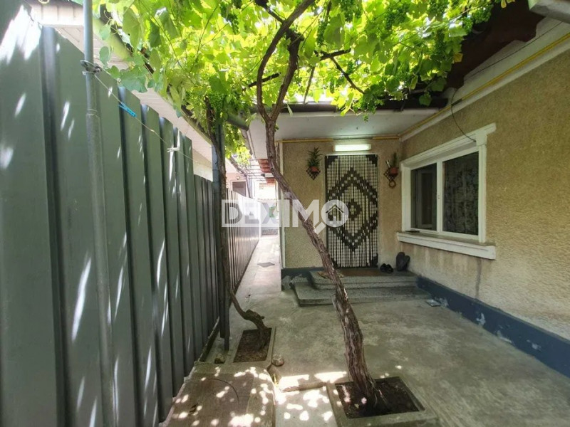 Casa 4 Camere - Zona Amzacea - Centra Pe Gaze