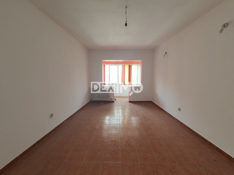 Apartament 2 Camere Decomandate - Zona CET - Etaj 2 