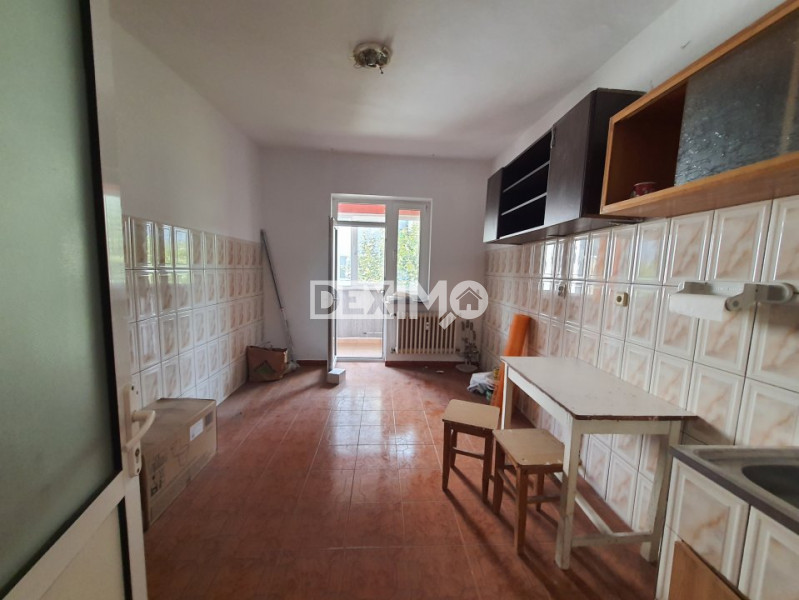 Apartament 2 Camere Decomandate - Zona CET - Etaj 2 