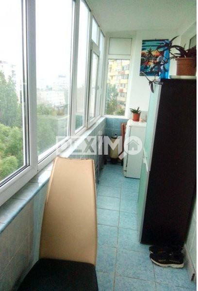 Apartament 2 Camere Decomandate - Zona Tomis Nord - Etaj 6 - Gaze La Usa