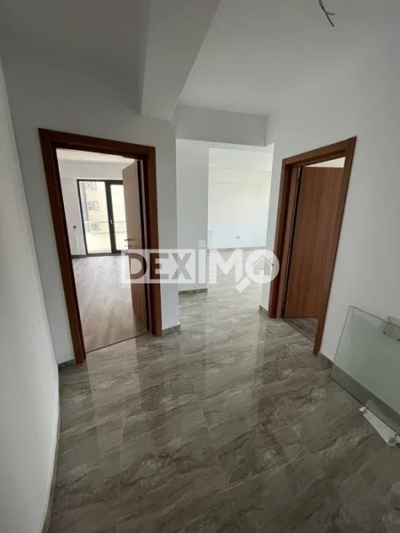 Apartament 3 Camere - Statiunea Mamaia - Bloc Nou - Vedere Frontala La Lac