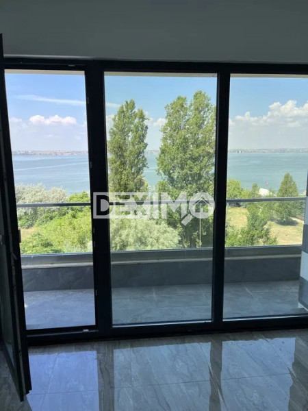 Apartament 3 Camere - Statiunea Mamaia - Bloc Nou - Vedere Frontala La Lac