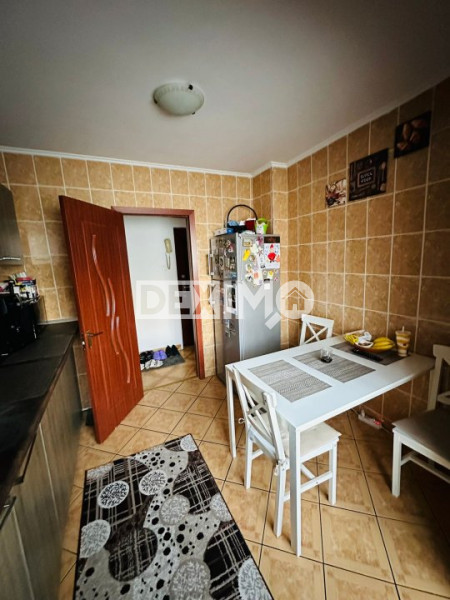 Apartament 3 Camere - Casa De Cultura - Ultrafinisat - Mobilat Complet 