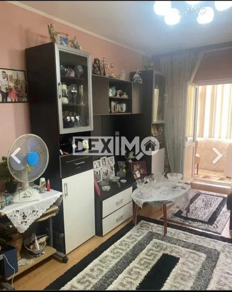 Apartament 3 Camere Decomandate - Zona ICIL - Etaj 3 - Centrala Pe Gaze